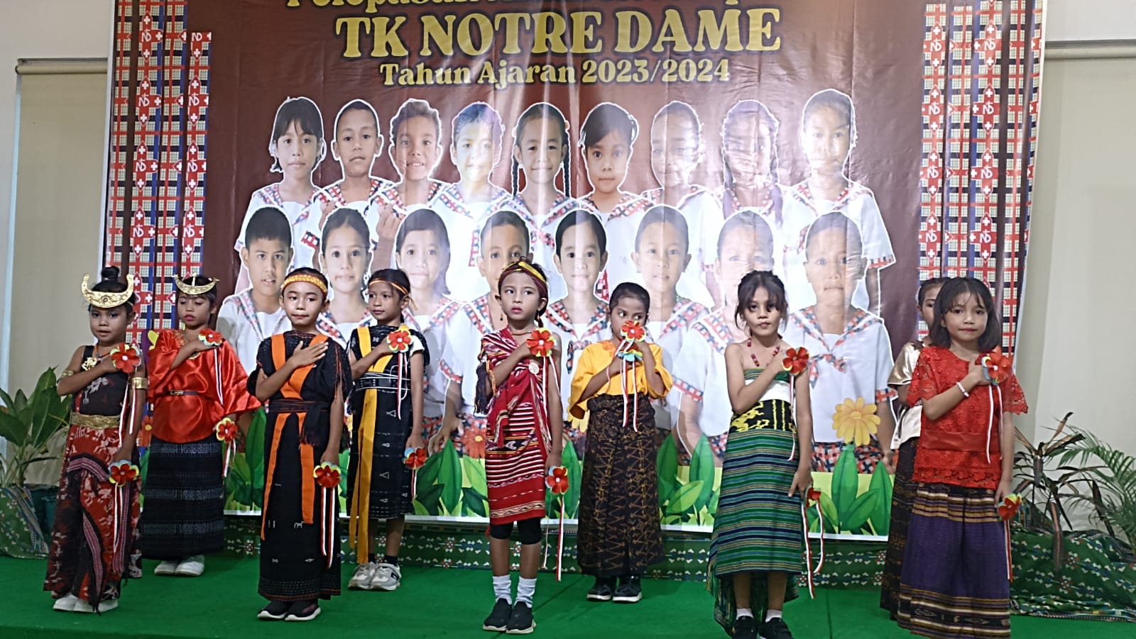 TK Notre Dame Luluskan 17 Anak Kelompok B - SekolahTimur.Com